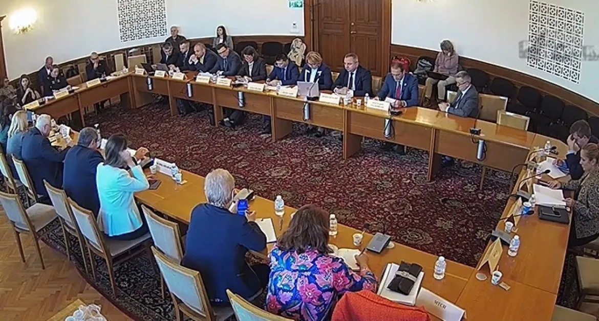 Лятото става по-лесно за родителите – идва нова мярка за гъвкава работа