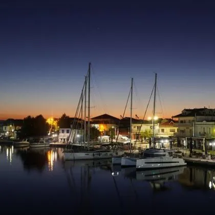 Гръцки депутат се възмути от български просяци и мними инвалиди