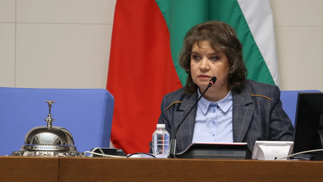 Наталия Киселова се оттегли от председателския пост в Народното събрание