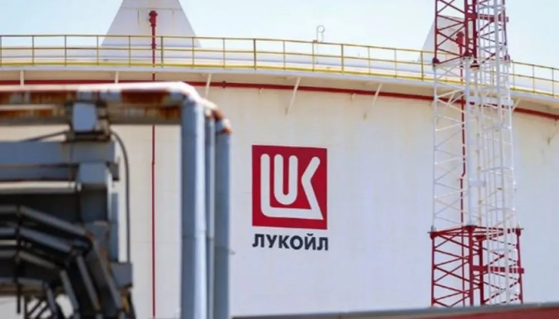 Лукойл получи оферта за активите си
