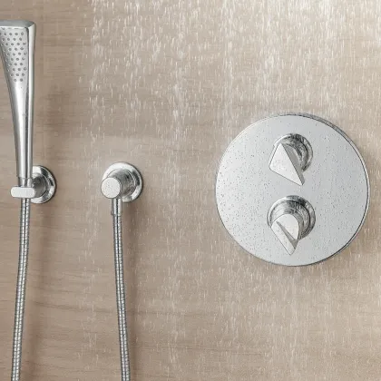 Най-здравословният душ е без всички рутинни процедури, популярни в социалните мрежи