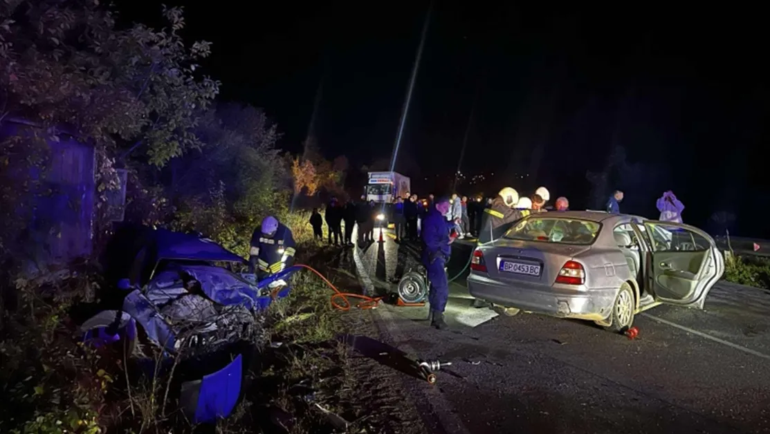 Зверска катастрофа затвори пътя между Враца и Криводол