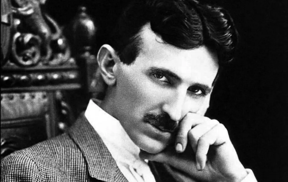 Българи оставиха най-шантавата бележка в музея на Тесла - и интернет полудя СНИМКИ