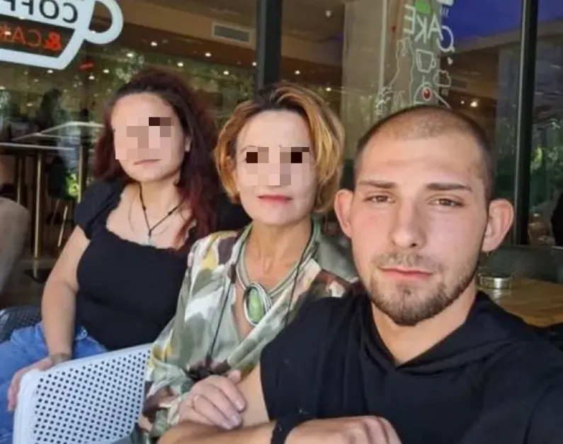 Майка издирва сина си, изчезнал в Пловдив СНИМКА