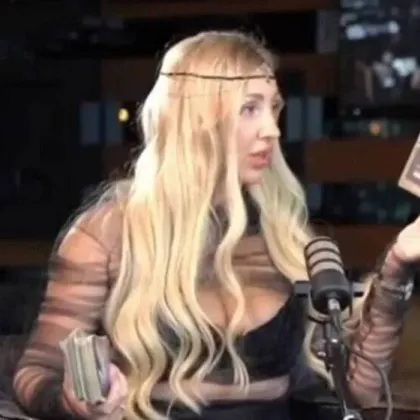 В украинското медийно пространство избухна голям скандал около популярната блогърка Татяна