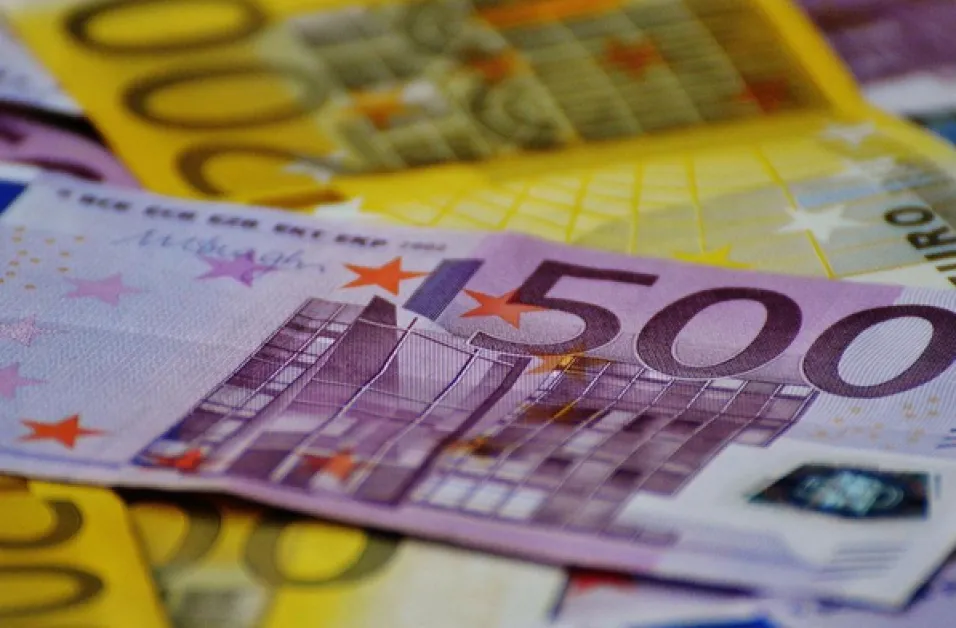 Туризмът: Не сме готови за старт на еврото от 1 януари