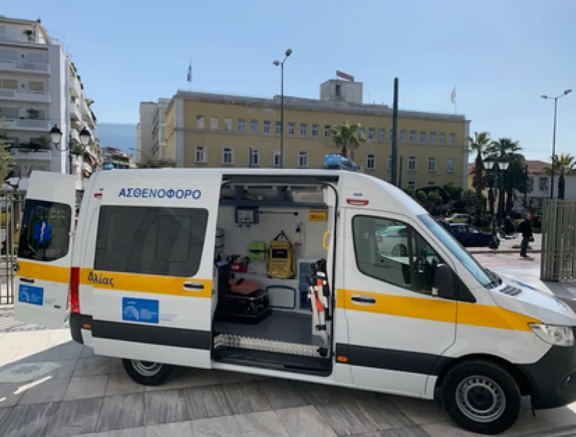 Дете издъхна в училищен двор в Гърция