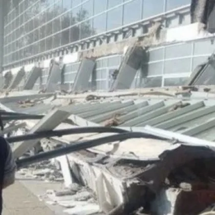 Гладна стачка започна майка на младеж, загинал при трагедията в Нови Сад