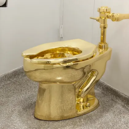 Международната аукционна къща Сотбис обяви в петък че ще обяви