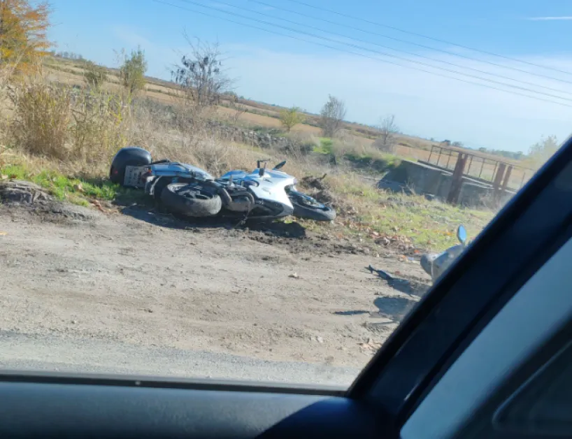 Тежък сблъсък с мотористи на пътя Пловдив-Карлово, има загинал* СНИМКА