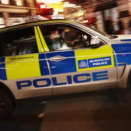 Клане във влак на Острова, девет души са в критично състояние ВИДЕО