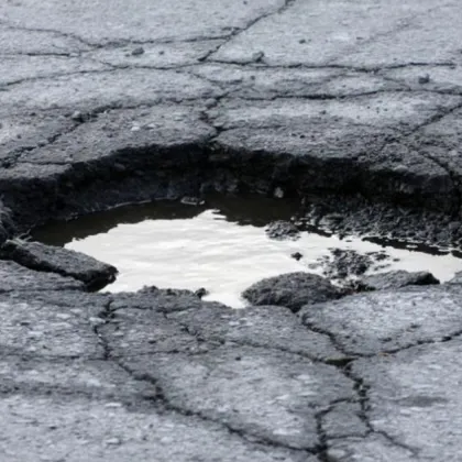 С протест и блокиране на пътища заплашват жители на села