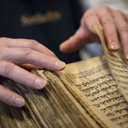 Международен екип от изследователи реши да проучи задълбочено най ранните и