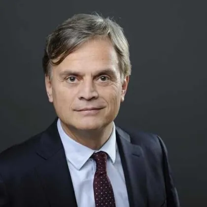 ВИДЕО: Подпалиха колата на високопоставен политик от "Алтернатива за Германия"