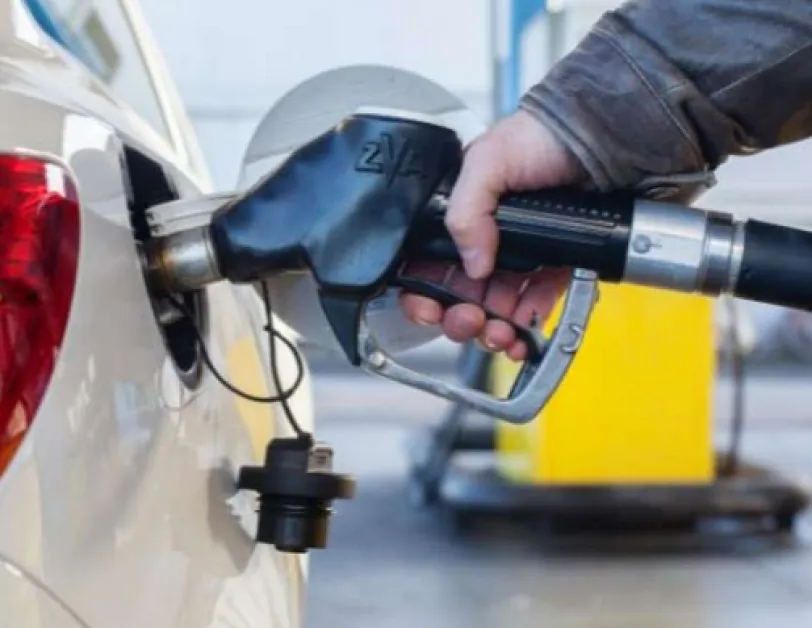 Какво се случва, когато заредим с некачествено гориво