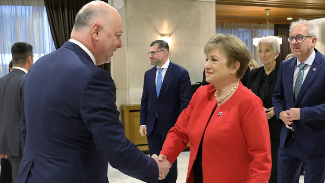 Кристалина Георгиева: Еврото не гарантира висок стандарт, нужни са отговорни политики