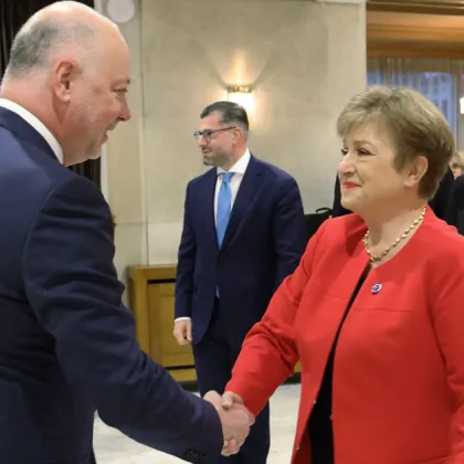 Кристалина Георгиева: Еврото не гарантира висок стандарт, нужни са отговорни политики