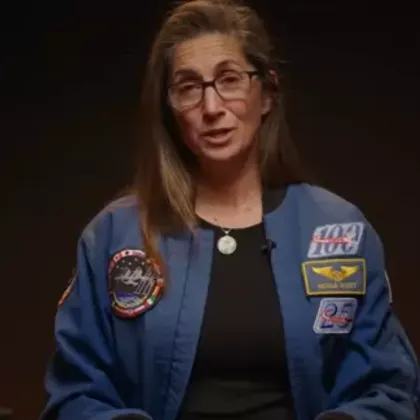 Животът в орбита поражда редица въпроси които излизат отвъд науката