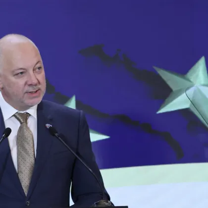 Желязков: Еврото е стратегически избор за България