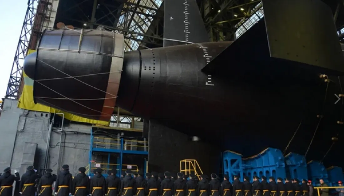 Русия представи подводницата „Хабаровск", способна да създава радиоактивни вълни