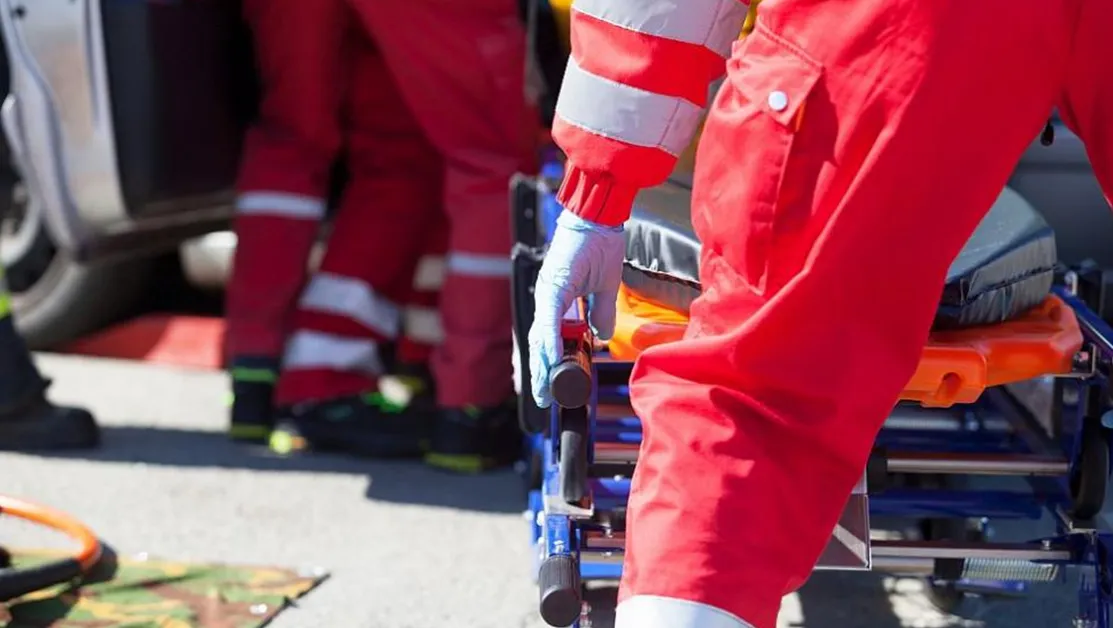 Срутената кула в Рим взе жертва - един от затрупаните работници е починал