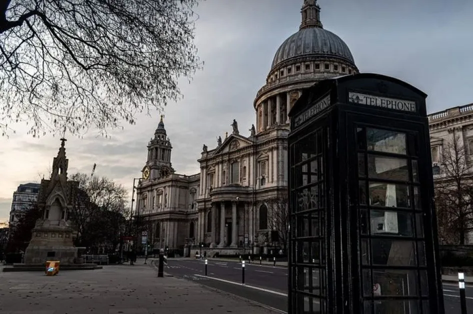 Забраняват протестите пред домовете на политици и съдии