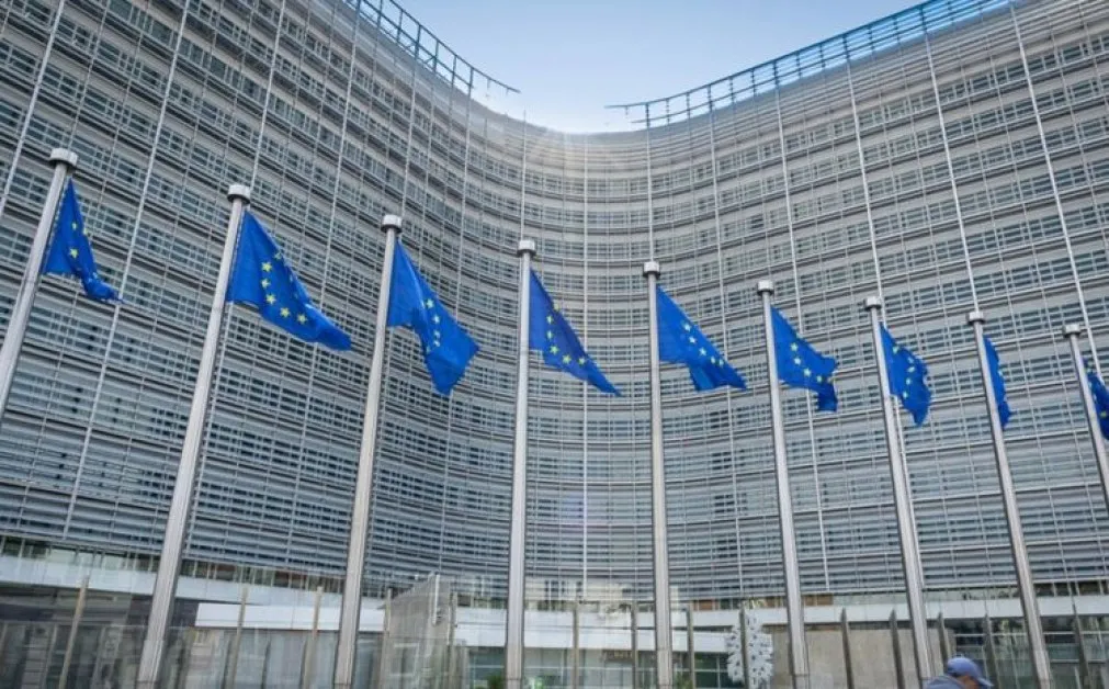 Европейската комисия удържа 215 млн. евро, предвидени за България