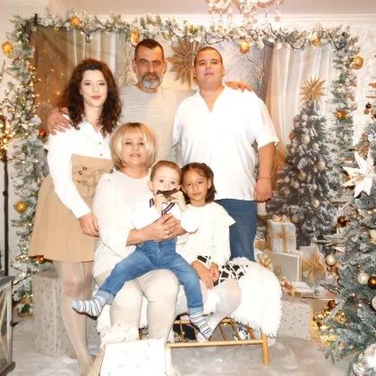 До всички добри и състрадателни хора – едно семейство отново