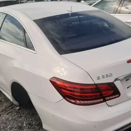 Шасита на автомобили със заличени номера купета за такива автомобили