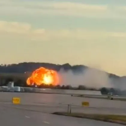 Разби се разби при излитане, има 7 жертви и много ранени ВИДЕО