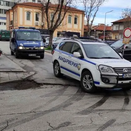 Задържаха шестима за притежание на наркотици в област Пазарджик Те са били задържани
