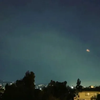 Московчани отново съобщават че са забелязали в небето необичайно небесно
