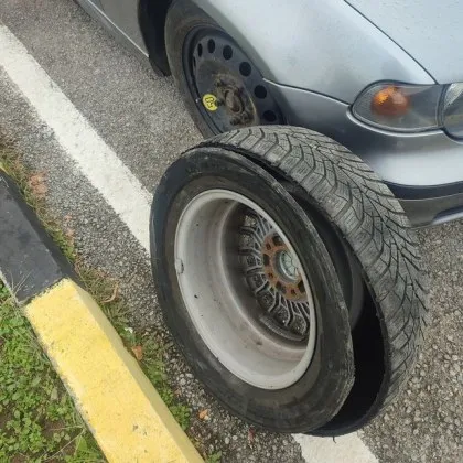 Шофьор с ново обвинение към родните пътища, не му повярваха СНИМКА