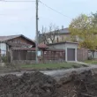 Абсурд в София! 30 семейства останаха без достъп до домовете си