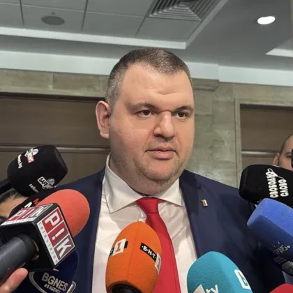 Пеевски: Хората ще имат гориво, запаси има