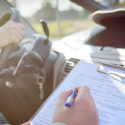 Открити са нарушения в част от автошколите чиито бивши курсисти