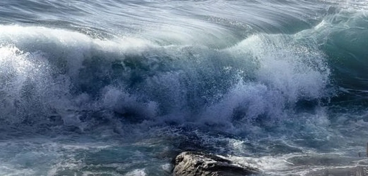 Мощен трус край Япония, има опасност от цунами