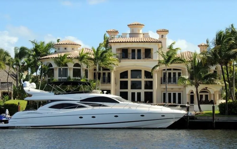 Стотици нови милионери се появиха в България за година, обявиха колко пари държат