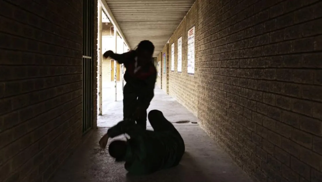 Мъж е пребит от свои познати в Пловдив, инициаторът на посегателството - наръган