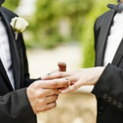 Върховният съд на САЩ отказа да преразгледа правото на еднополовите бракове