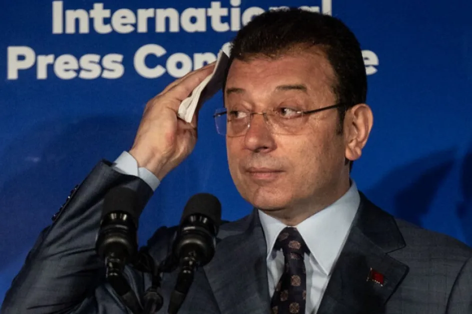 Прокуратурата в Турция поиска 2000 години затвор за кмета на Истанбул