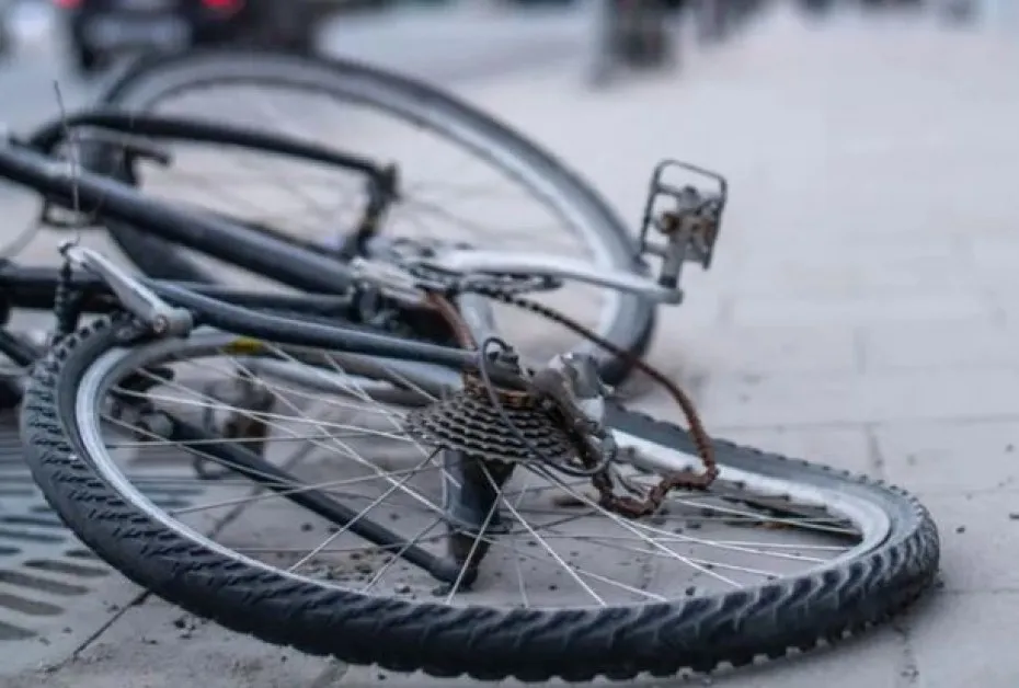 Тийнейджър се изложи с кражба в Пазарджишко