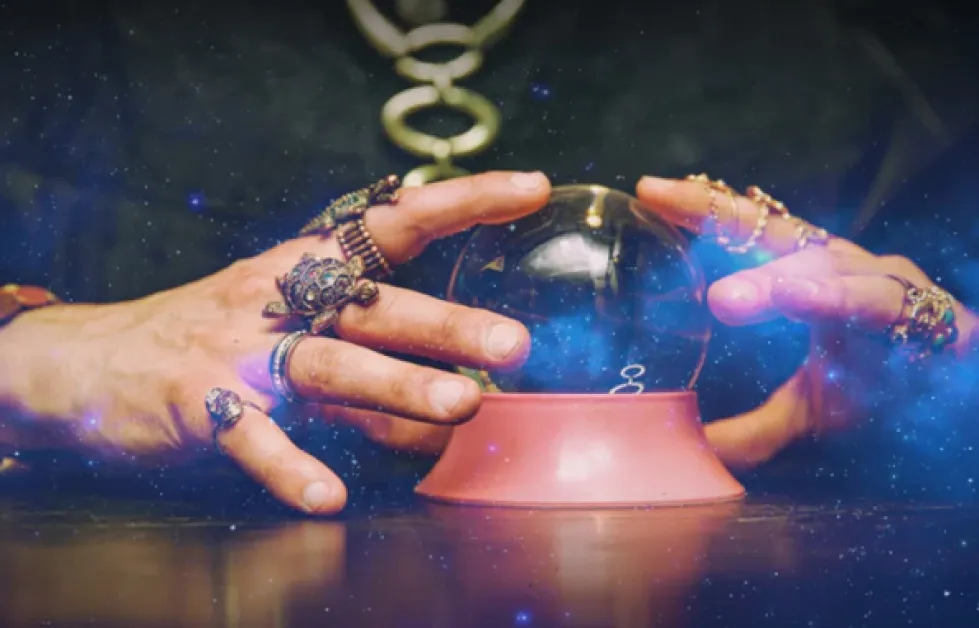 Фън шуй измама за милиони: Арестуваха „ясновидка" и помощничката ѝ