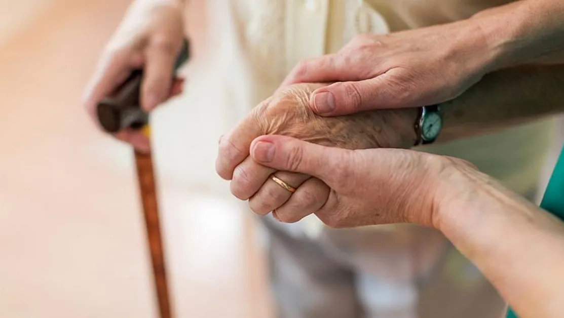 Италия освободи хората над 70 г. от подновяване на личните карти