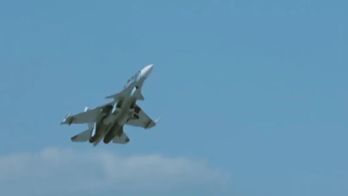 Изтребител Су-30 се разби в Карелия