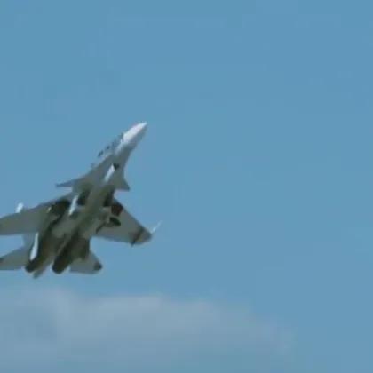 Изтребител Су-30 се разби в Карелия