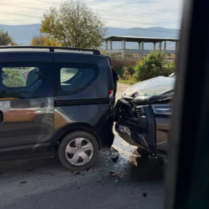 Катастофа стана днес в Пловдив Верижен сблъсък е настъпил между няколко