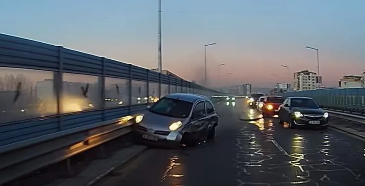 Призоваха за внимание! ВИДЕО показа тежък сблъсък в София, разкри и родния непукизъм