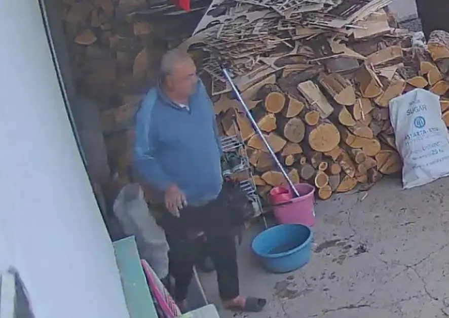 В Пловдивско: Мъж влезе в чужд дом, за да краде СНИМКИ