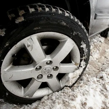 От днес: Глоба ако караме с летни гуми